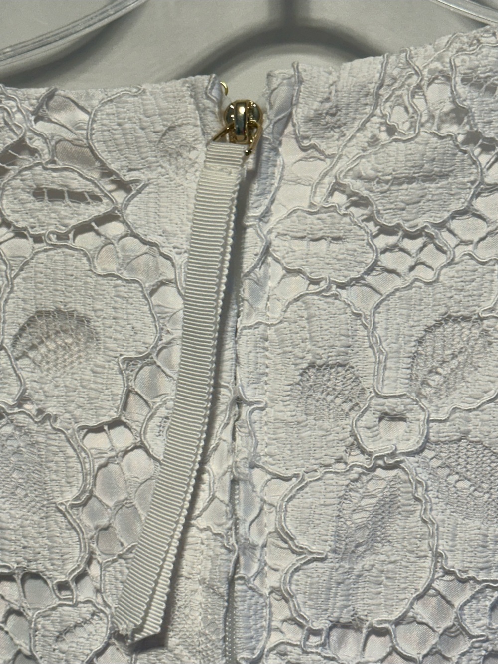 Lilly Pulitzer White Camalie Lace Shift Sz 8 Short Sleeve Dress Gold Buttons - Picture 7 of 9